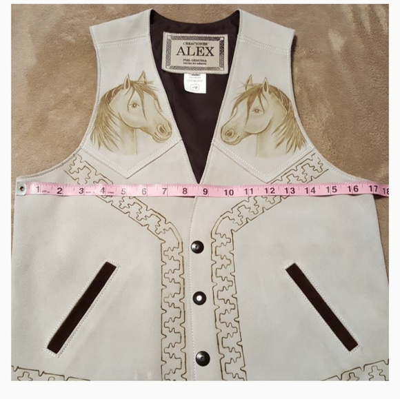 Alex Creacions Handmade Leather Vest w/Horses - Picture 6 of 8